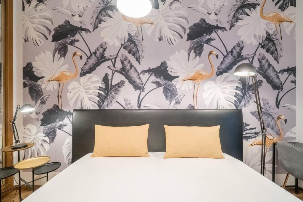 Beautiful Apartment Near The Center Of Lisbona Esterno foto